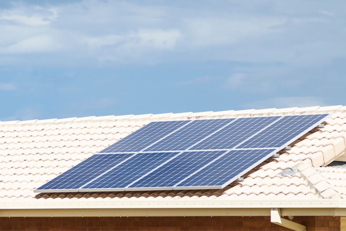 solar panels lower energy costs coachella valley ca