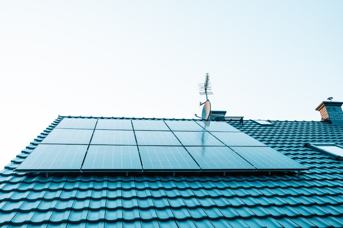 do solar panels work during power outage